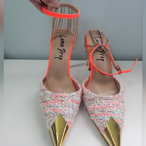 Lemon Drop by Privileged Queena Tweed Heels - Picture 3 of 8